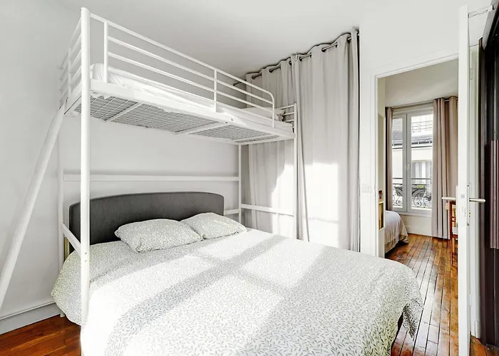 Tour Eiffel - Rue Cler Appartement