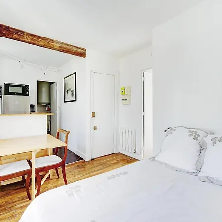 Tour Eiffel - Rue Cler Apartament *