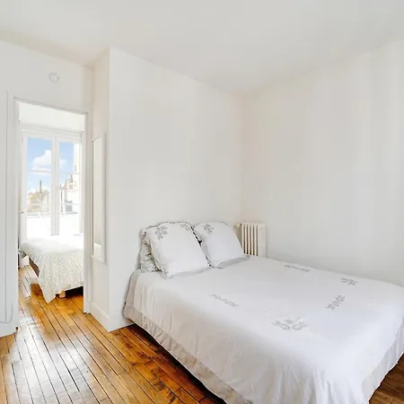 Tour Eiffel - Rue Cler Apartamento